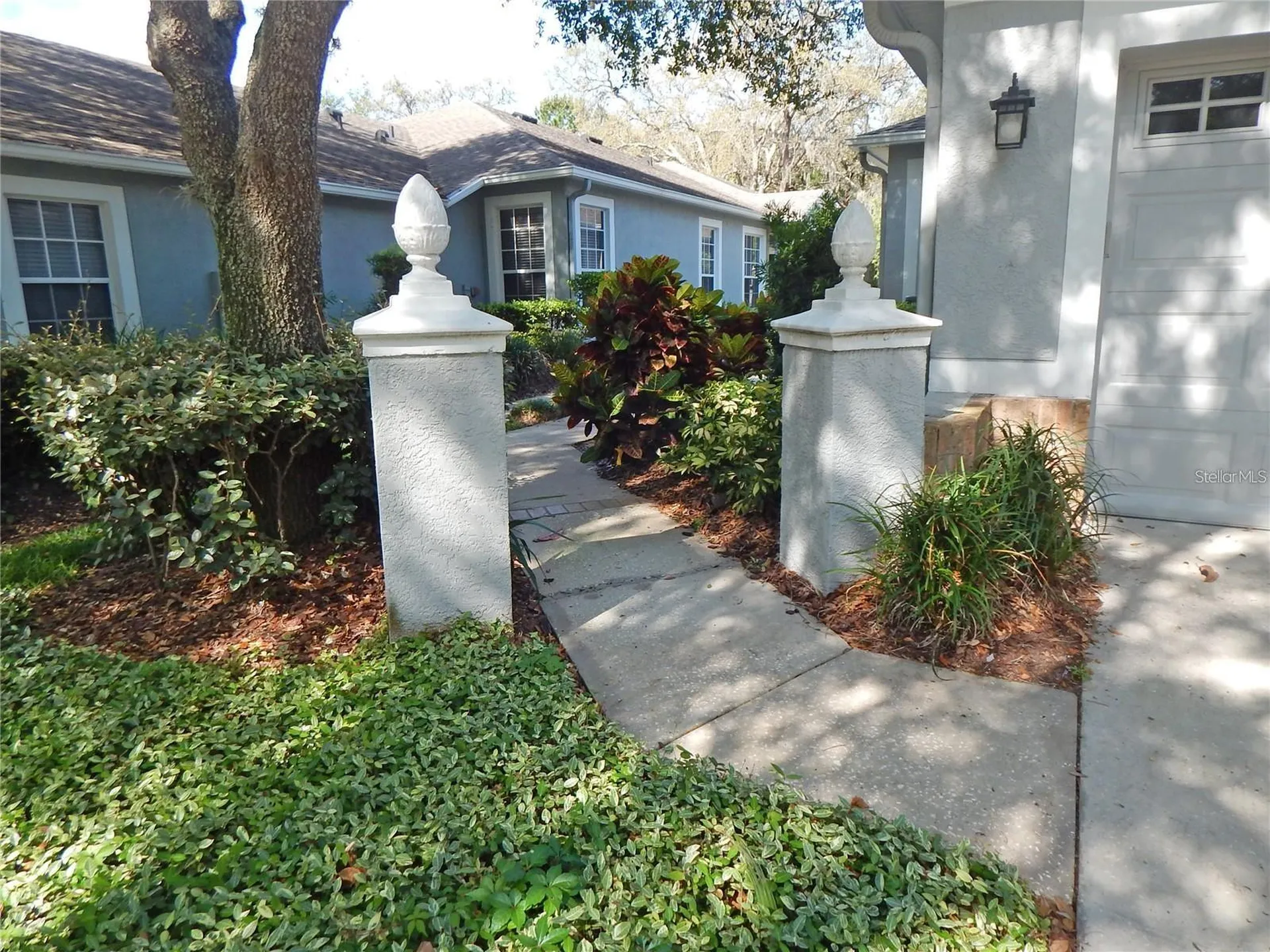 5925 Sandhill Ridge Drive Lithia FL 33547