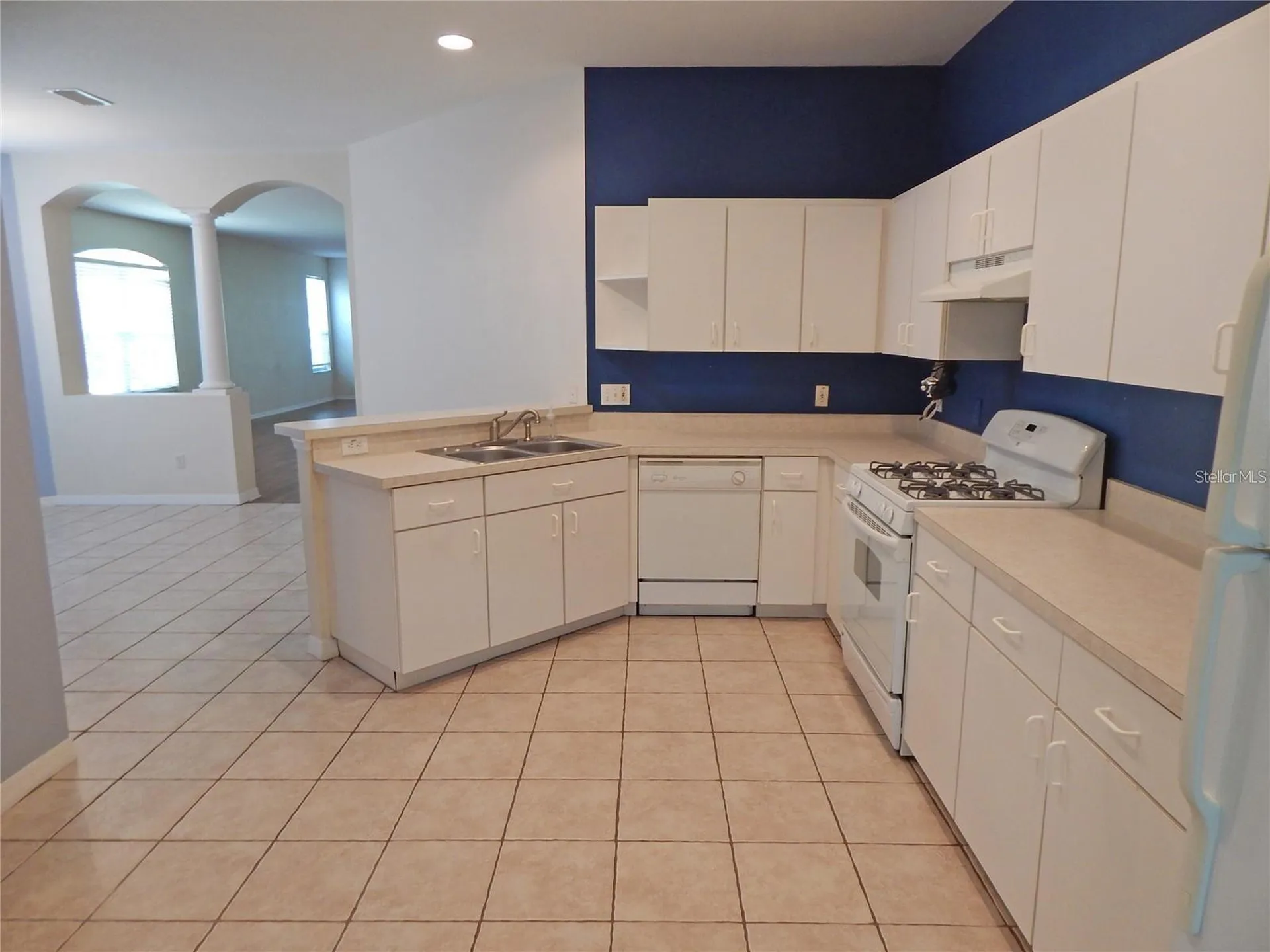 5925 Sandhill Ridge Drive Lithia FL 33547