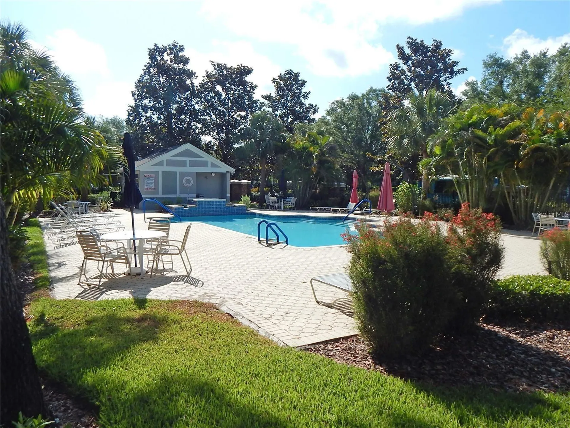 5925 Sandhill Ridge Drive Lithia FL 33547