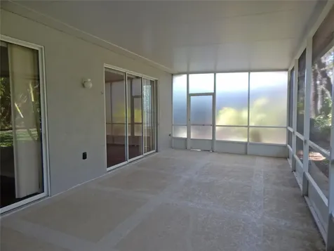 5925 Sandhill Ridge Drive Lithia FL 33547