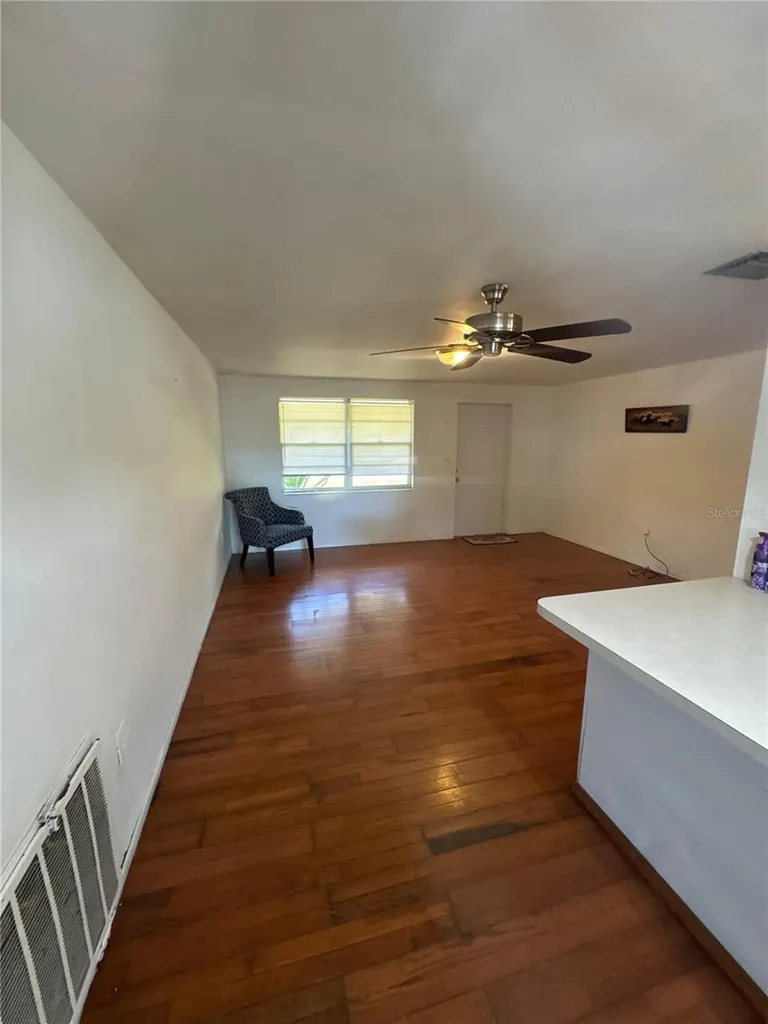 408 Pinewood Avenue Nokomis FL 34275