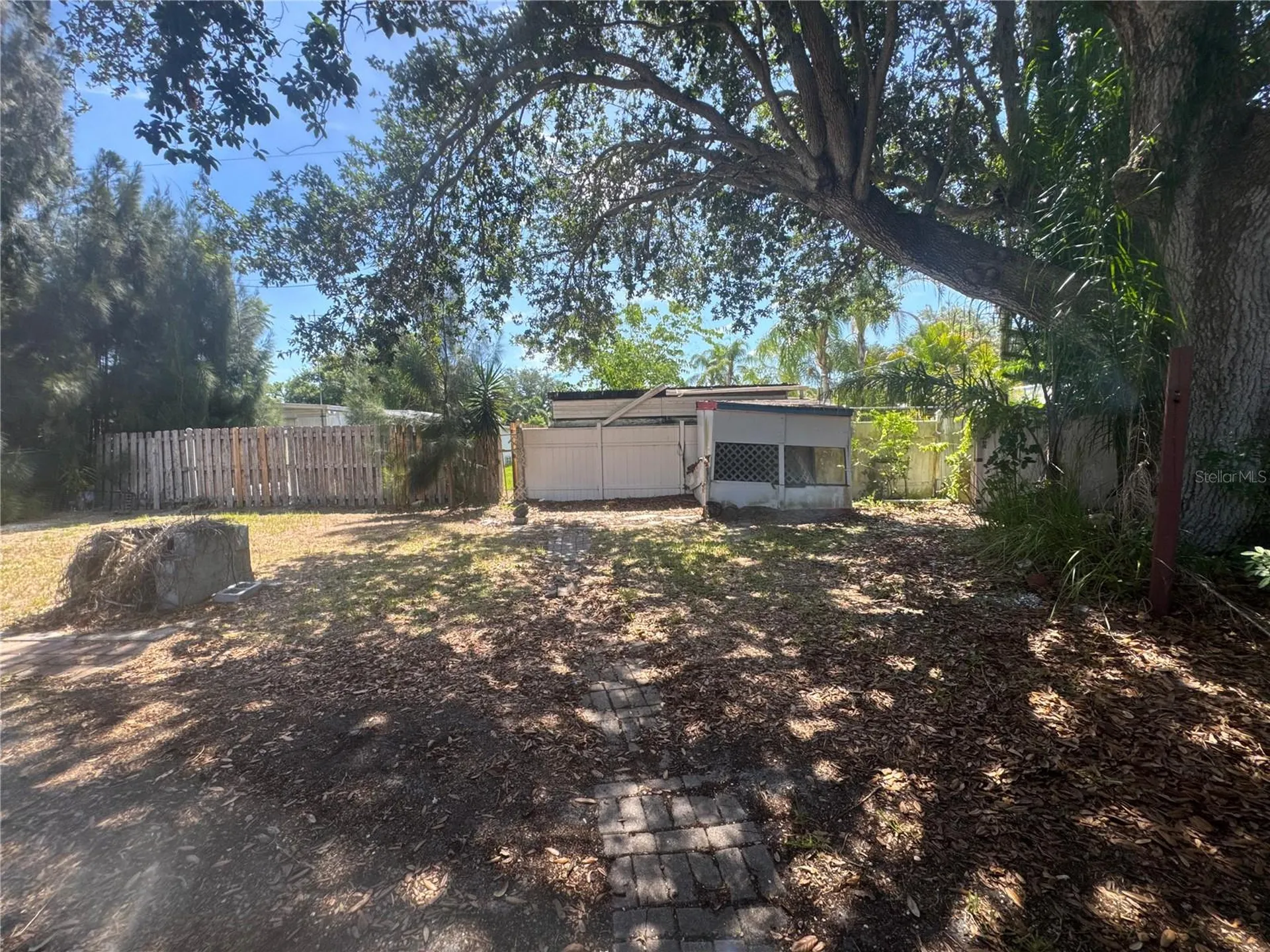 408 Pinewood Avenue Nokomis FL 34275