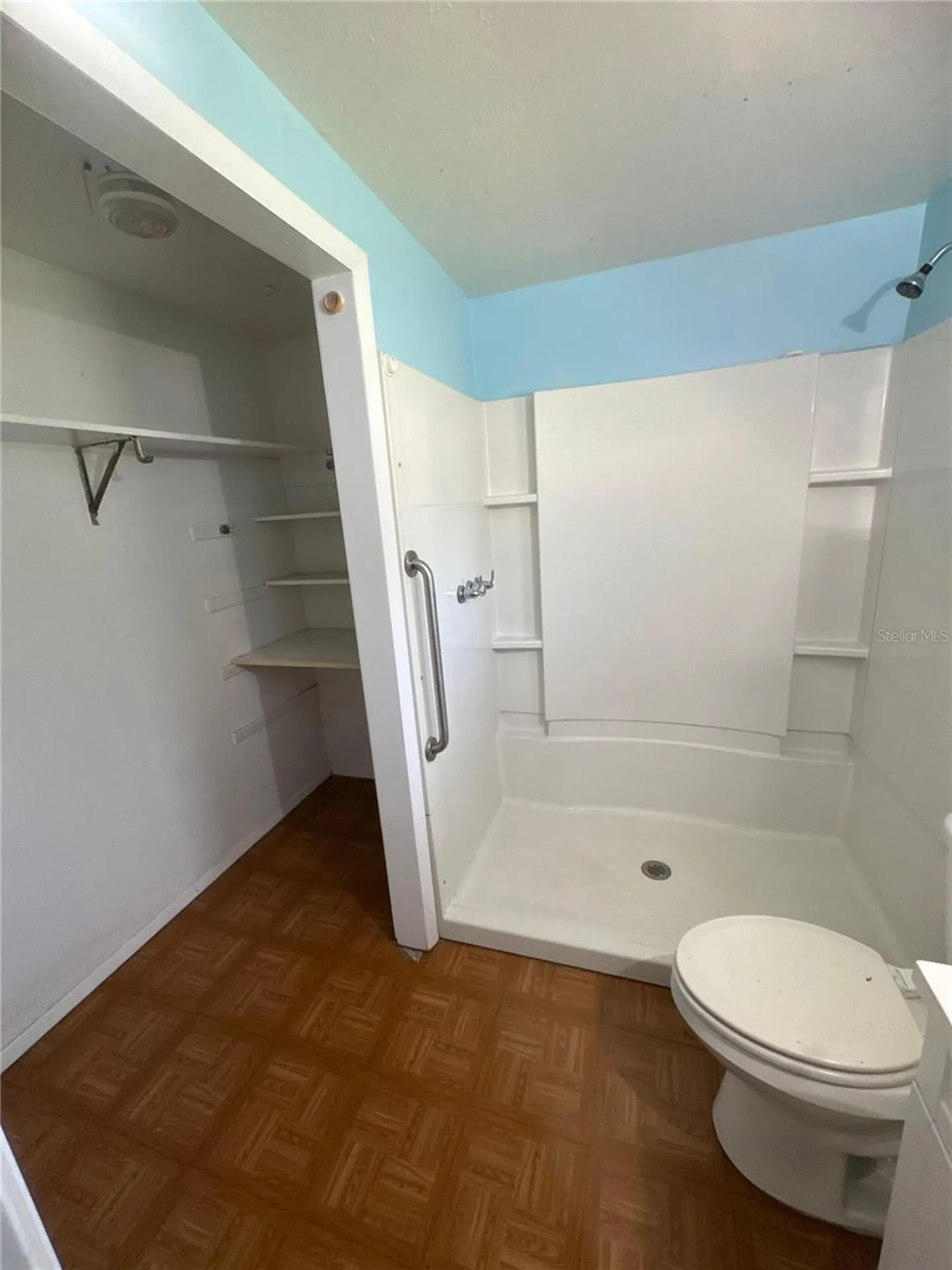408 Pinewood Avenue Nokomis FL 34275