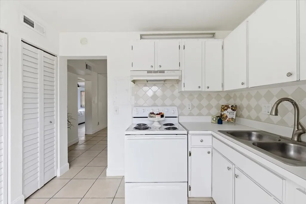 6700 1st Avenue S St Petersburg FL 33707