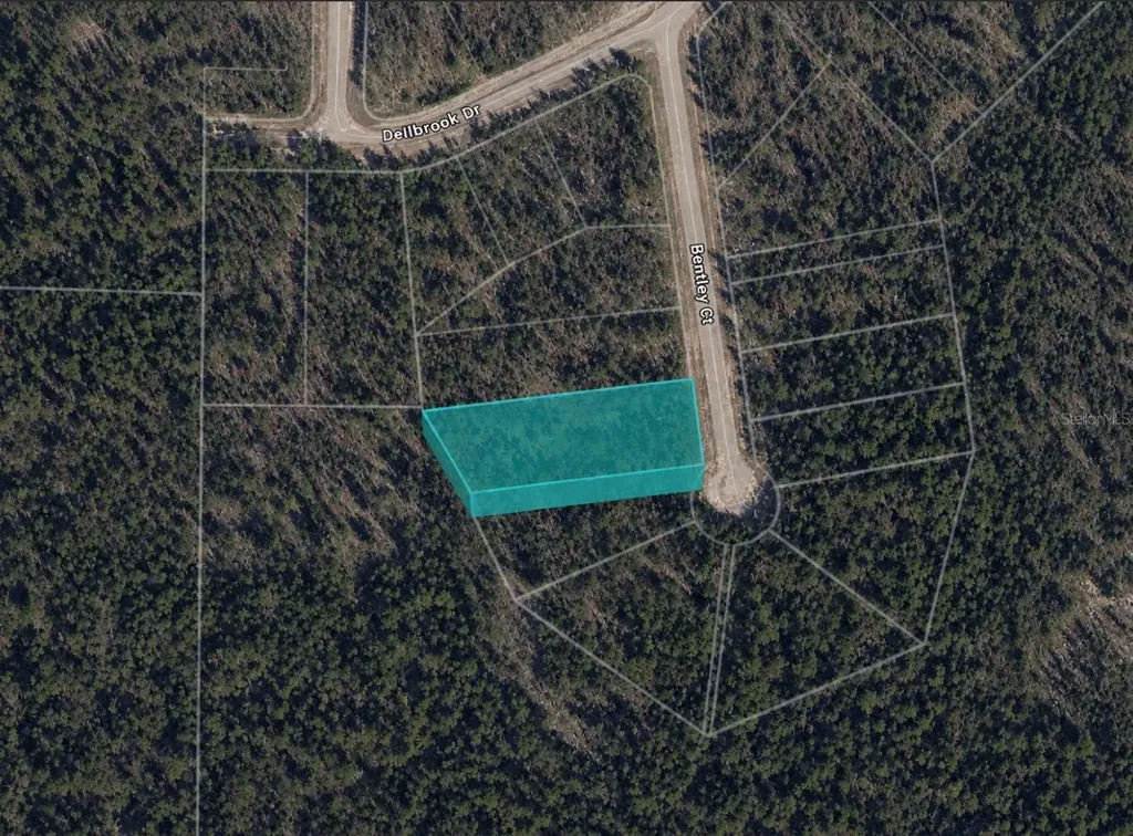 Bentley Court Chipley FL 32428