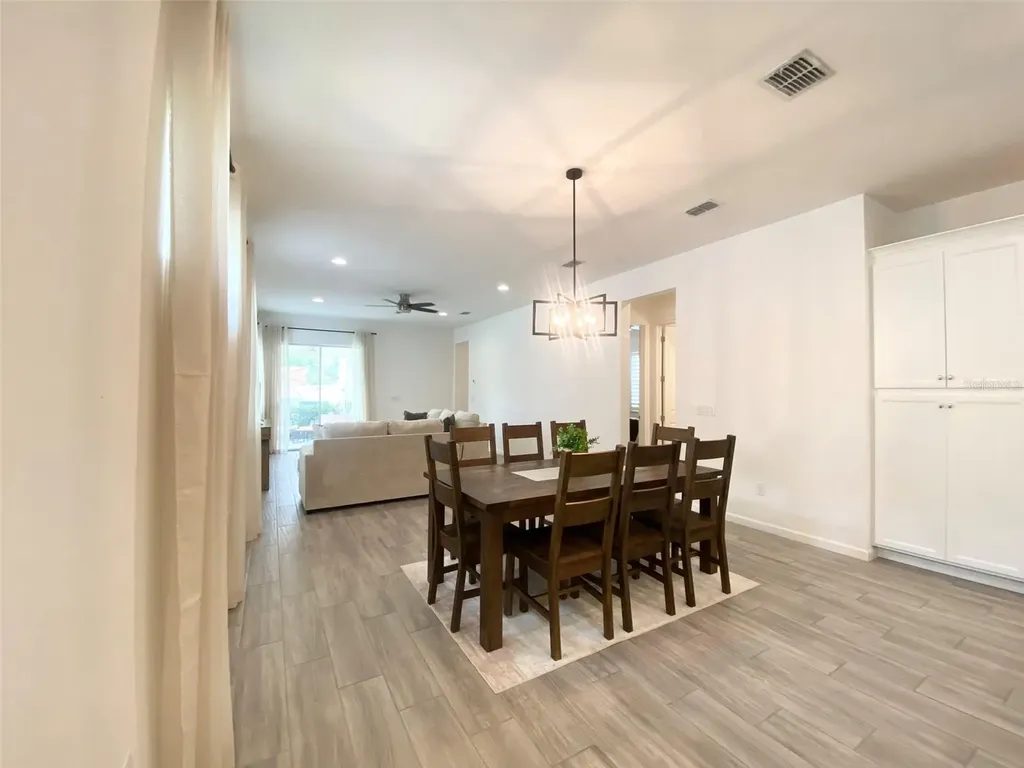 724 Winterside Drive Apollo Beach FL 33572