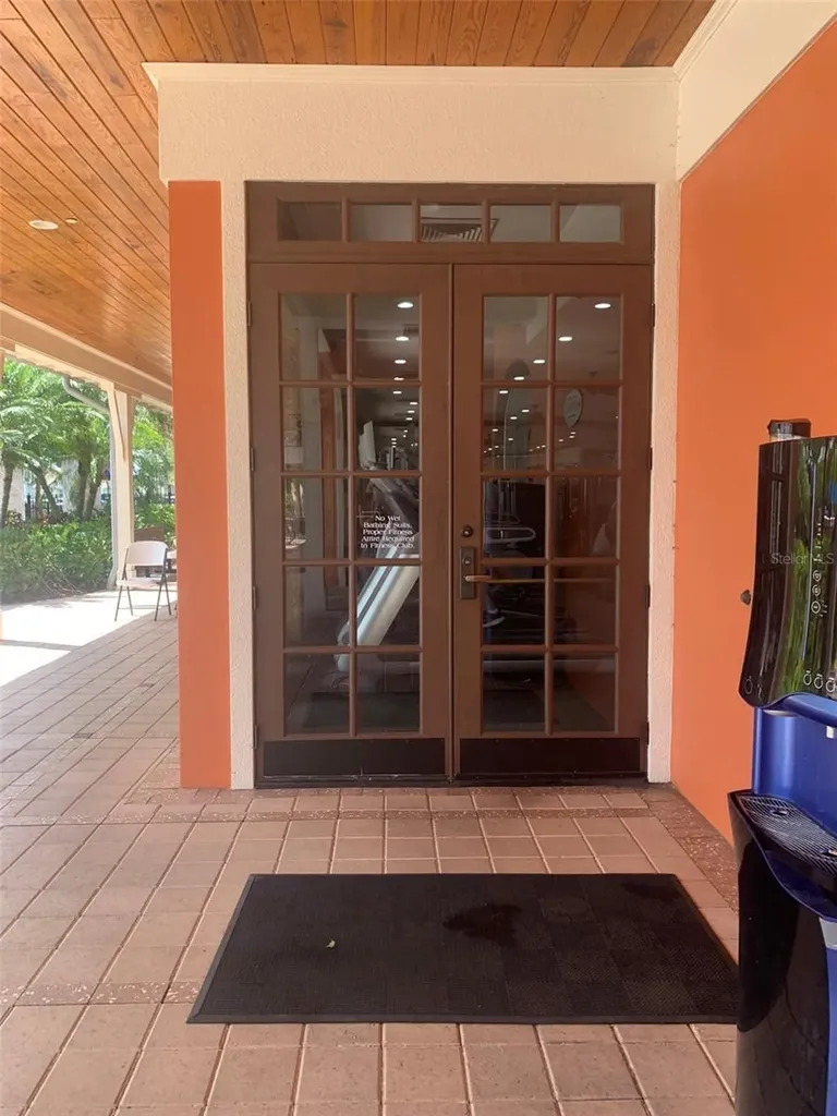 724 Winterside Drive Apollo Beach FL 33572