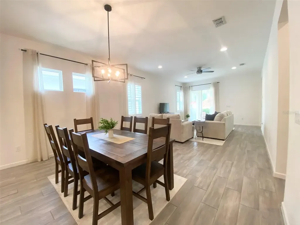 724 Winterside Drive Apollo Beach FL 33572