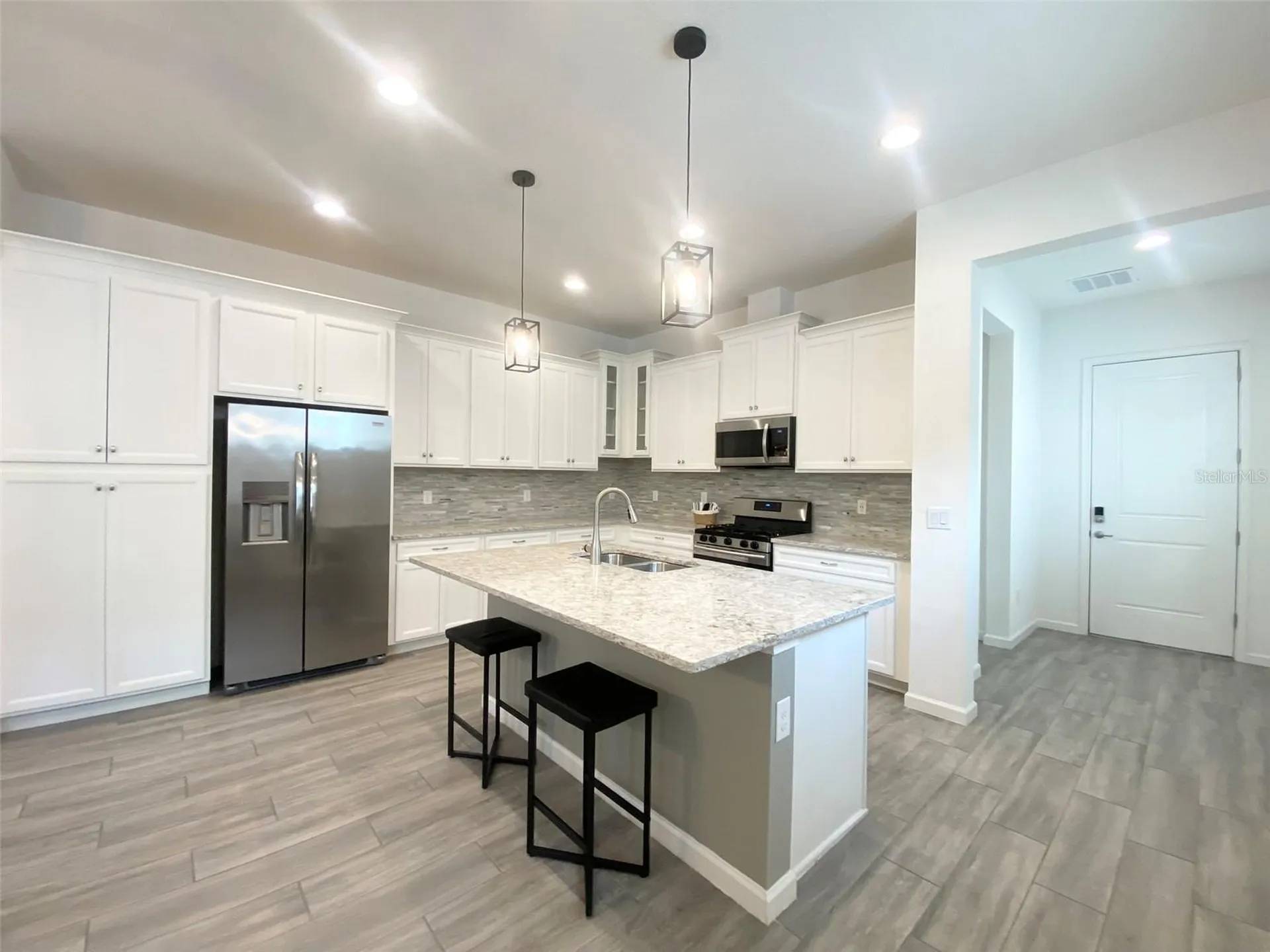 724 Winterside Drive Apollo Beach FL 33572