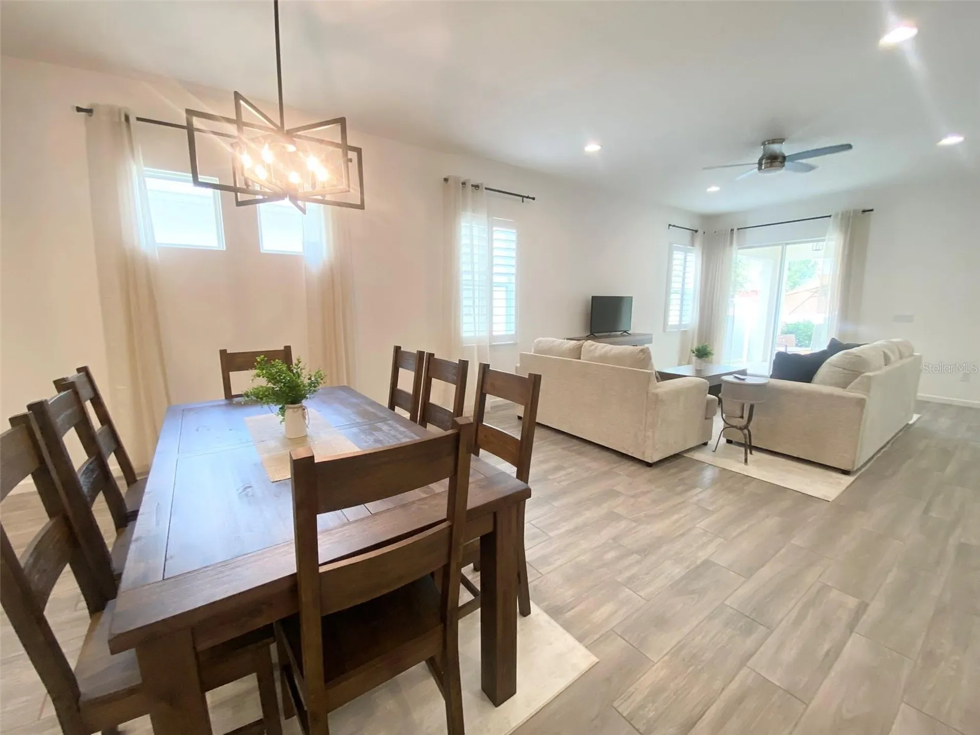 724 Winterside Drive Apollo Beach FL 33572
