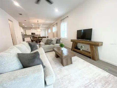 724 Winterside Drive Apollo Beach FL 33572