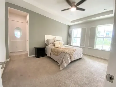 724 Winterside Drive Apollo Beach FL 33572