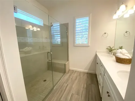 724 Winterside Drive Apollo Beach FL 33572