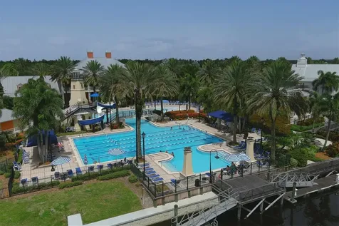 724 Winterside Drive Apollo Beach FL 33572