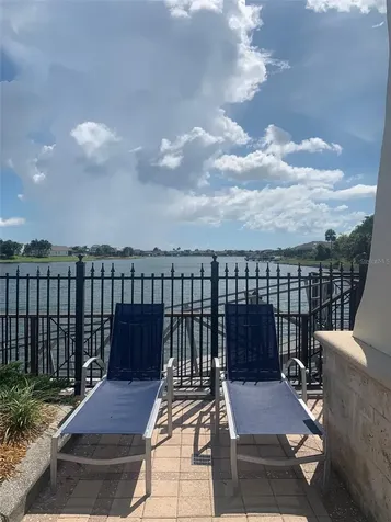 724 Winterside Drive Apollo Beach FL 33572