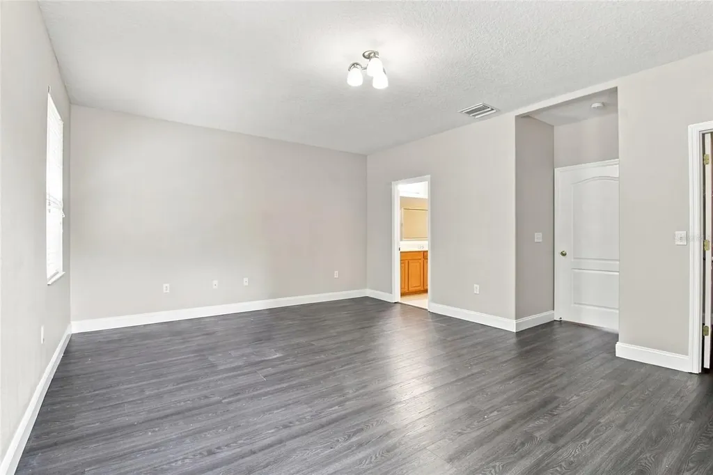 1138 Andrew Aviles Circle Tampa FL 33619