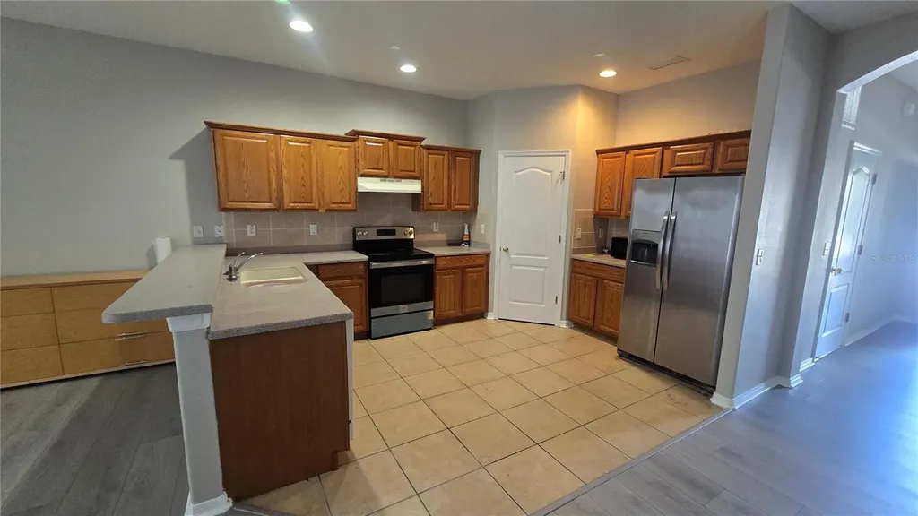 1138 Andrew Aviles Circle Tampa FL 33619
