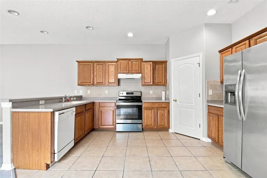 1138 Andrew Aviles Circle Tampa FL 33619