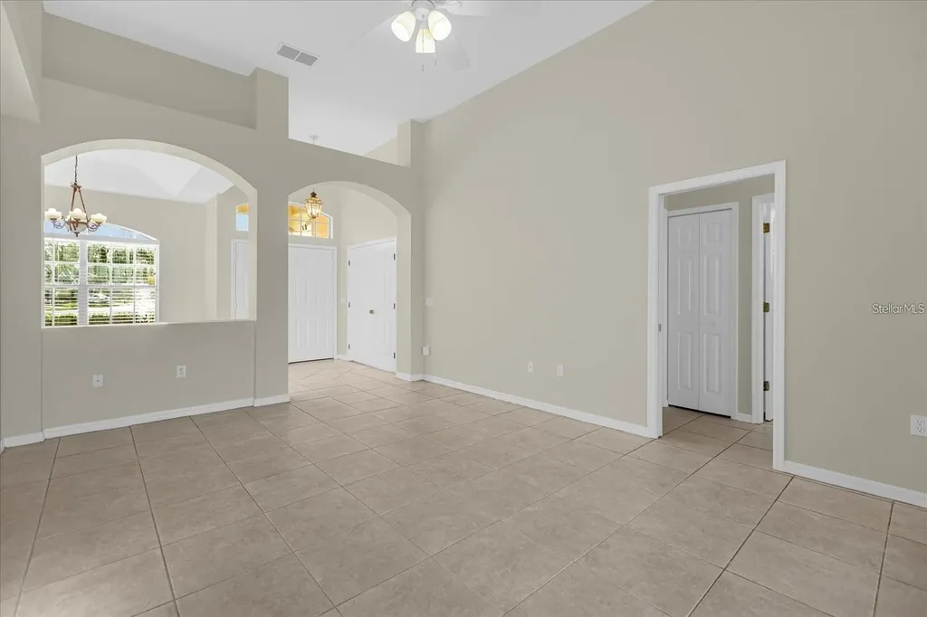 13131 Luxbury Loop Orlando FL 32837