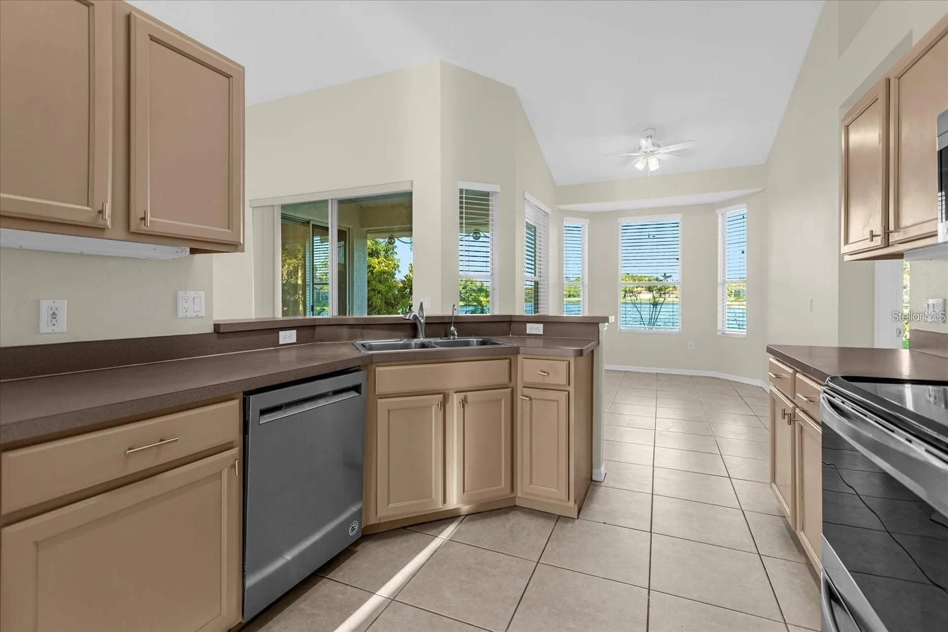 13131 Luxbury Loop Orlando FL 32837
