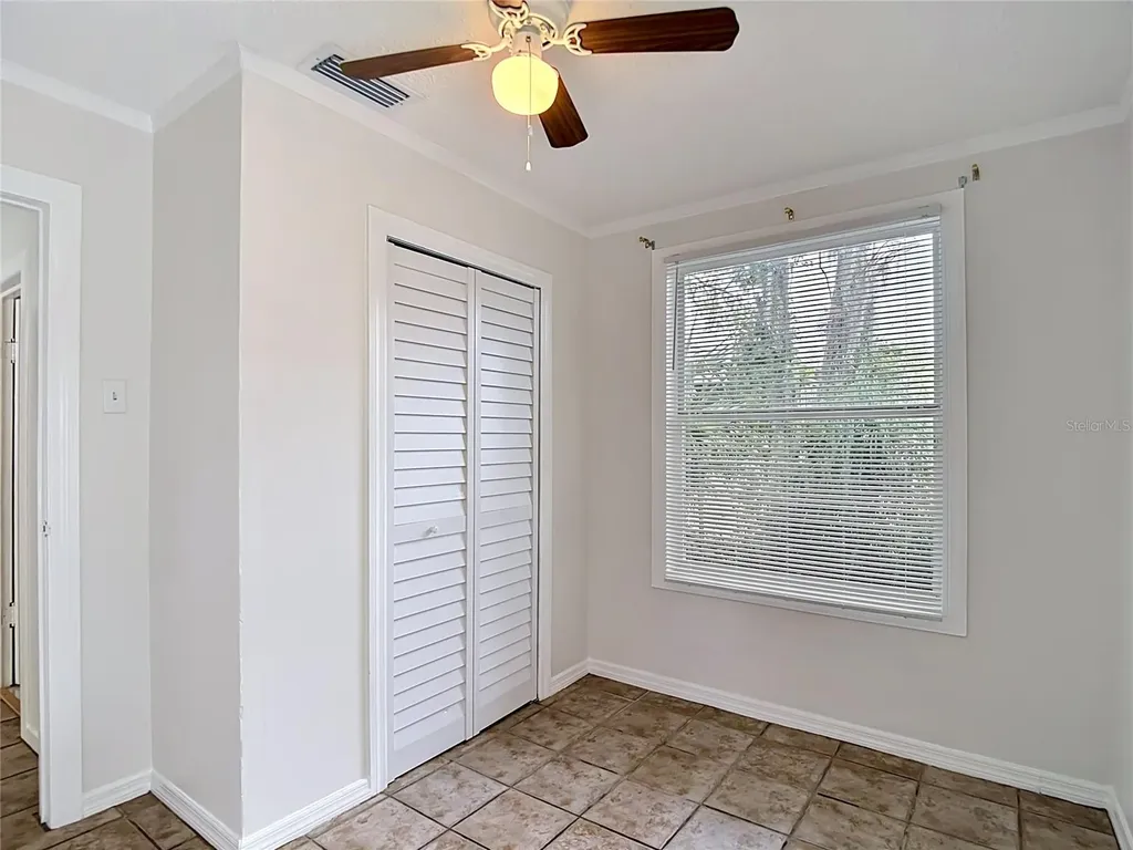 5719 Pine Street New Port Richey FL 34652