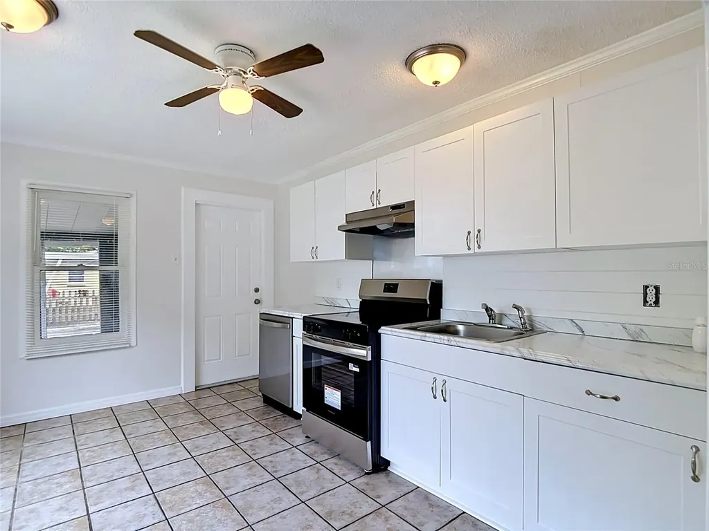 5719 Pine Street New Port Richey FL 34652