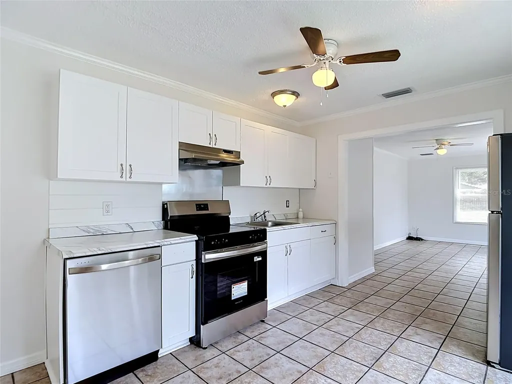 5719 Pine Street New Port Richey FL 34652