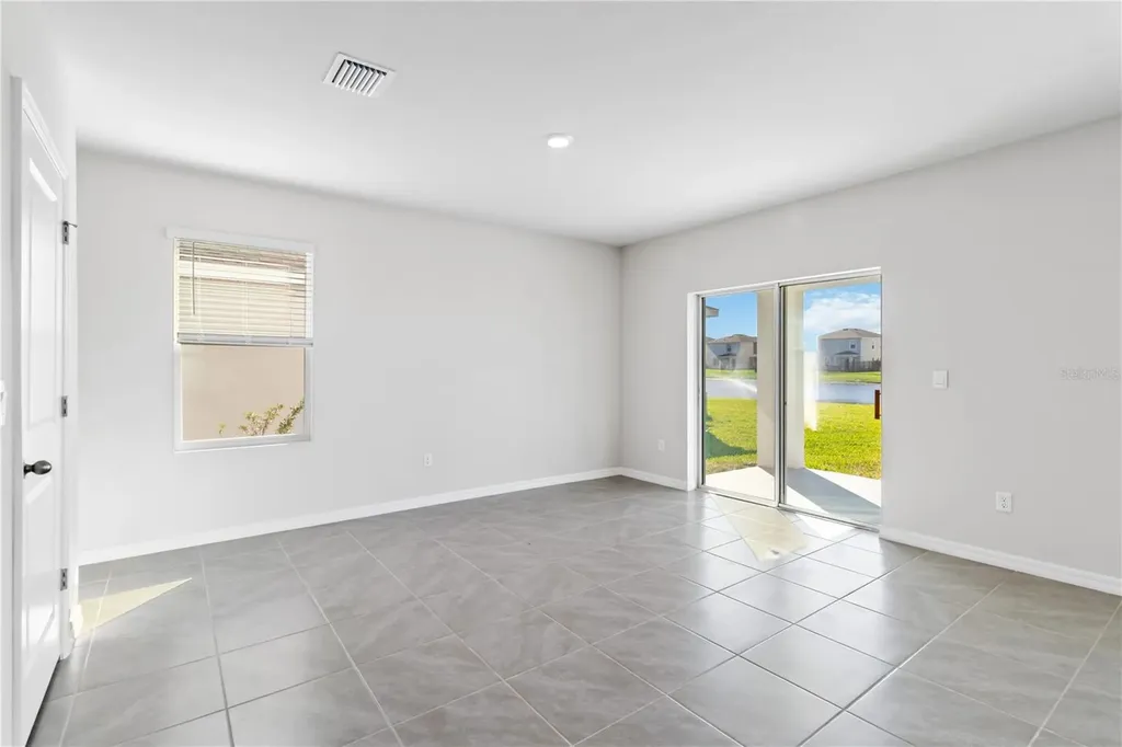 3394 Hilltop Circle Bradenton FL 34211