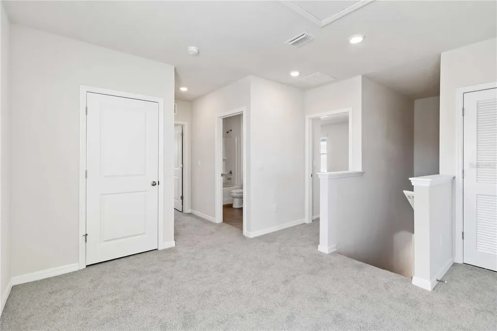 3394 Hilltop Circle Bradenton FL 34211