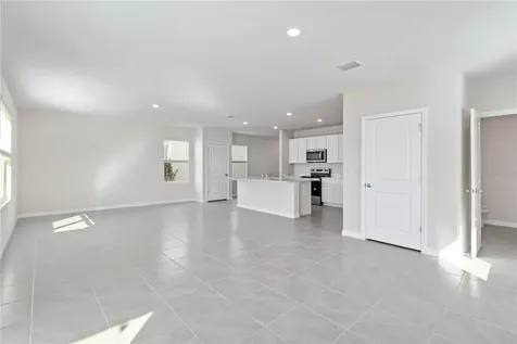 3394 Hilltop Circle Bradenton FL 34211