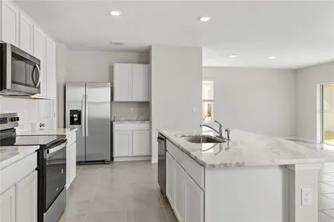 3394 Hilltop Circle Bradenton FL 34211