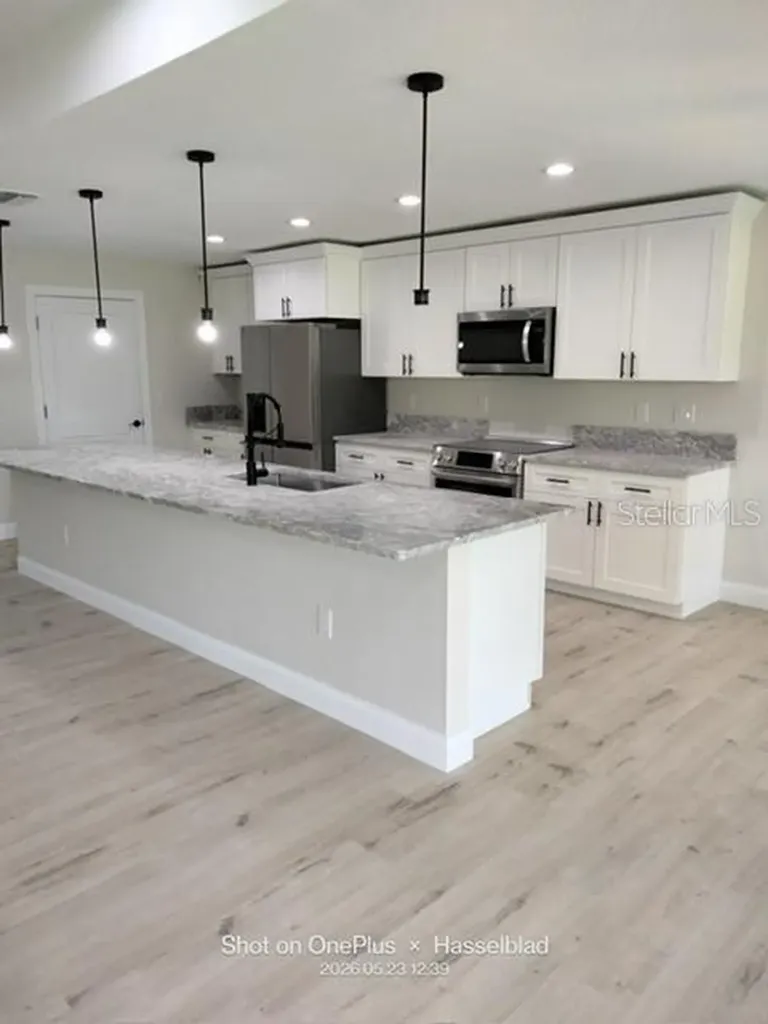 5859 Farmington Avenue North Port FL 34288