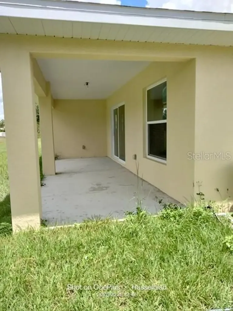 5859 Farmington Avenue North Port FL 34288