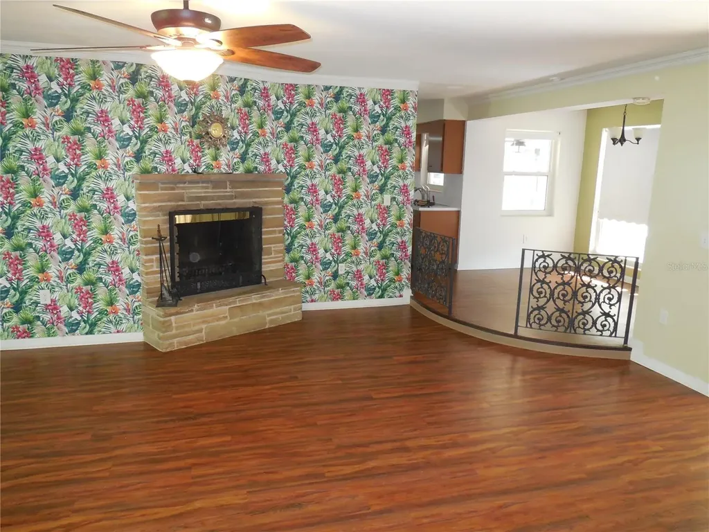 1479 S Evergreen Avenue Clearwater FL 33756