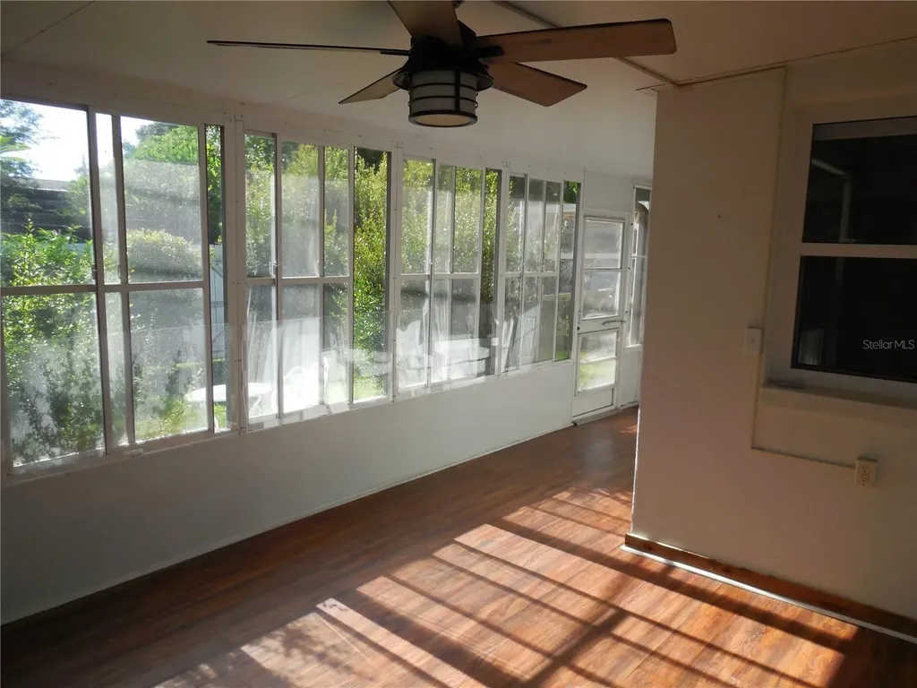 1479 S Evergreen Avenue Clearwater FL 33756
