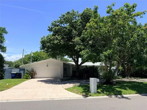 1479 S Evergreen Avenue Clearwater FL 33756
