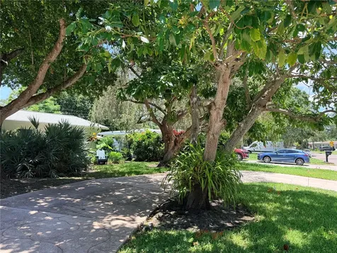 1479 S Evergreen Avenue Clearwater FL 33756