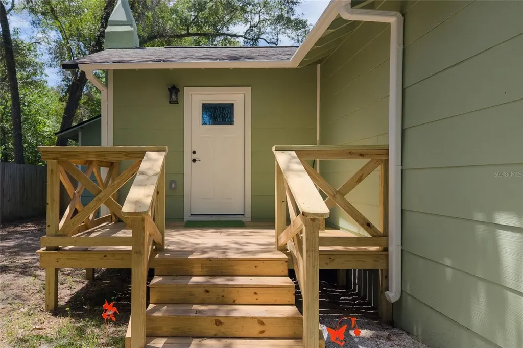 1935 NW 33rd Avenue Gainesville FL 32605