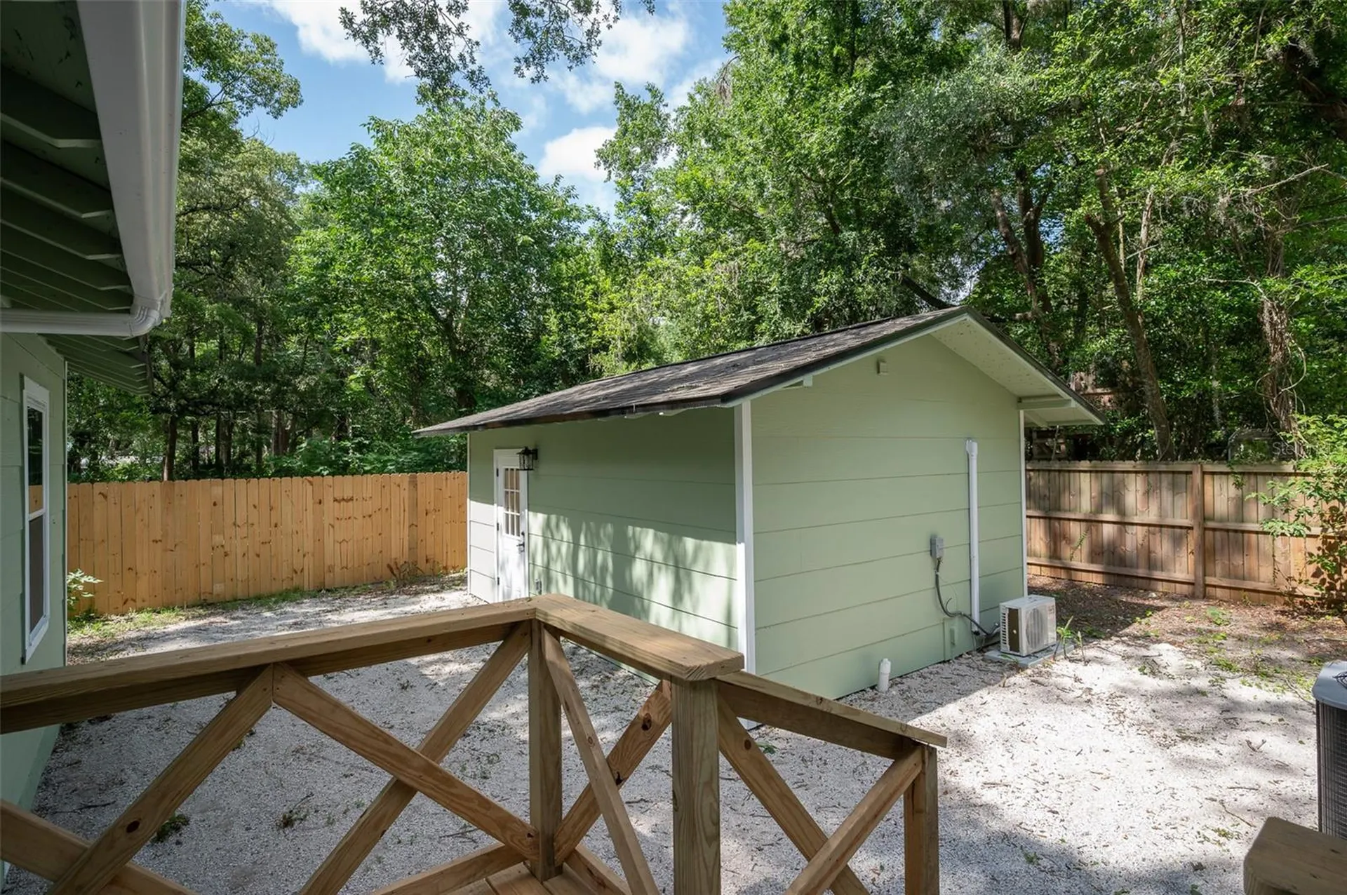 1935 NW 33rd Avenue Gainesville FL 32605