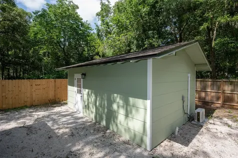 1935 NW 33rd Avenue Gainesville FL 32605