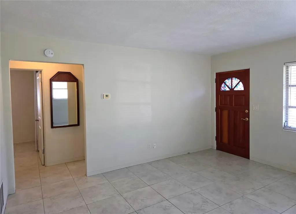 5330 11th Avenue N St Petersburg FL 33710