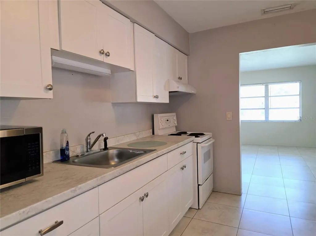5330 11th Avenue N St Petersburg FL 33710