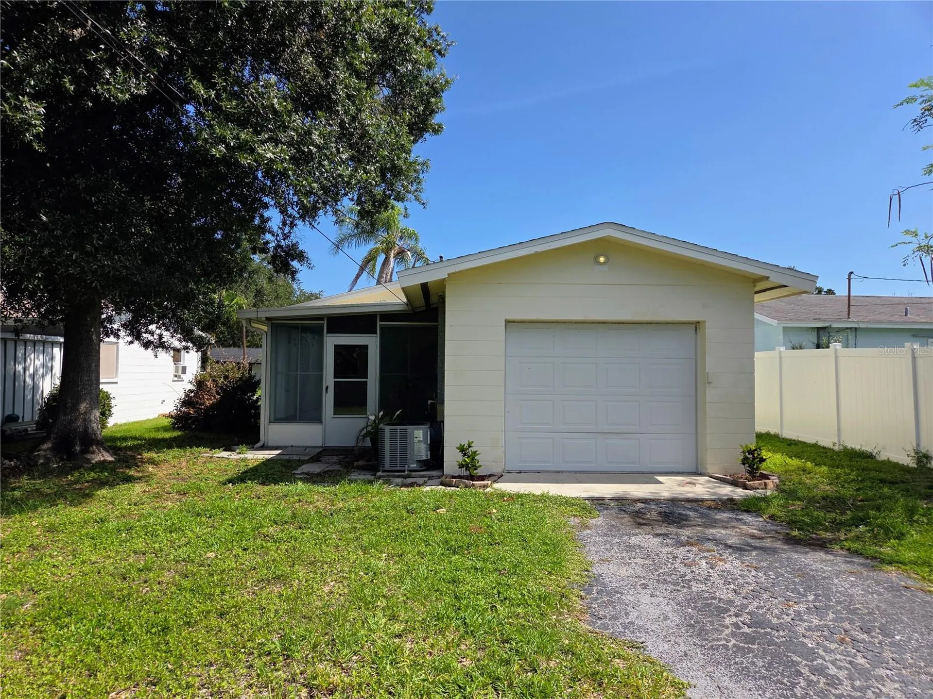 5330 11th Avenue N St Petersburg FL 33710
