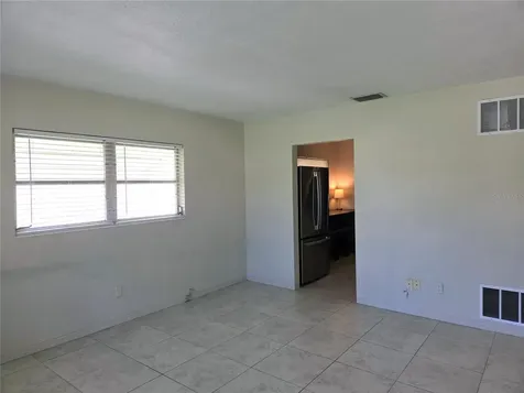 5330 11th Avenue N St Petersburg FL 33710