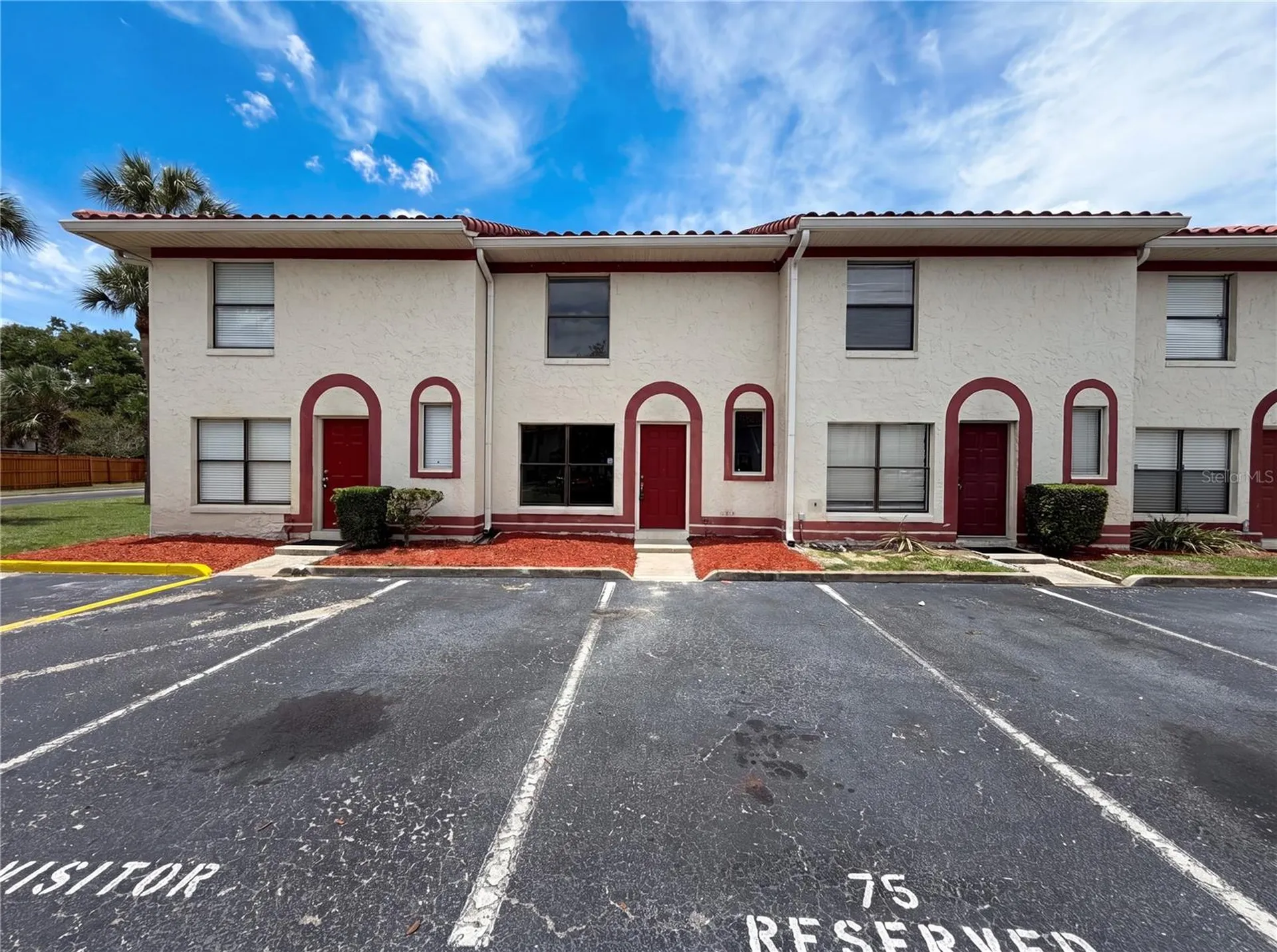 1602 Little Falls Circle Orlando FL 32807