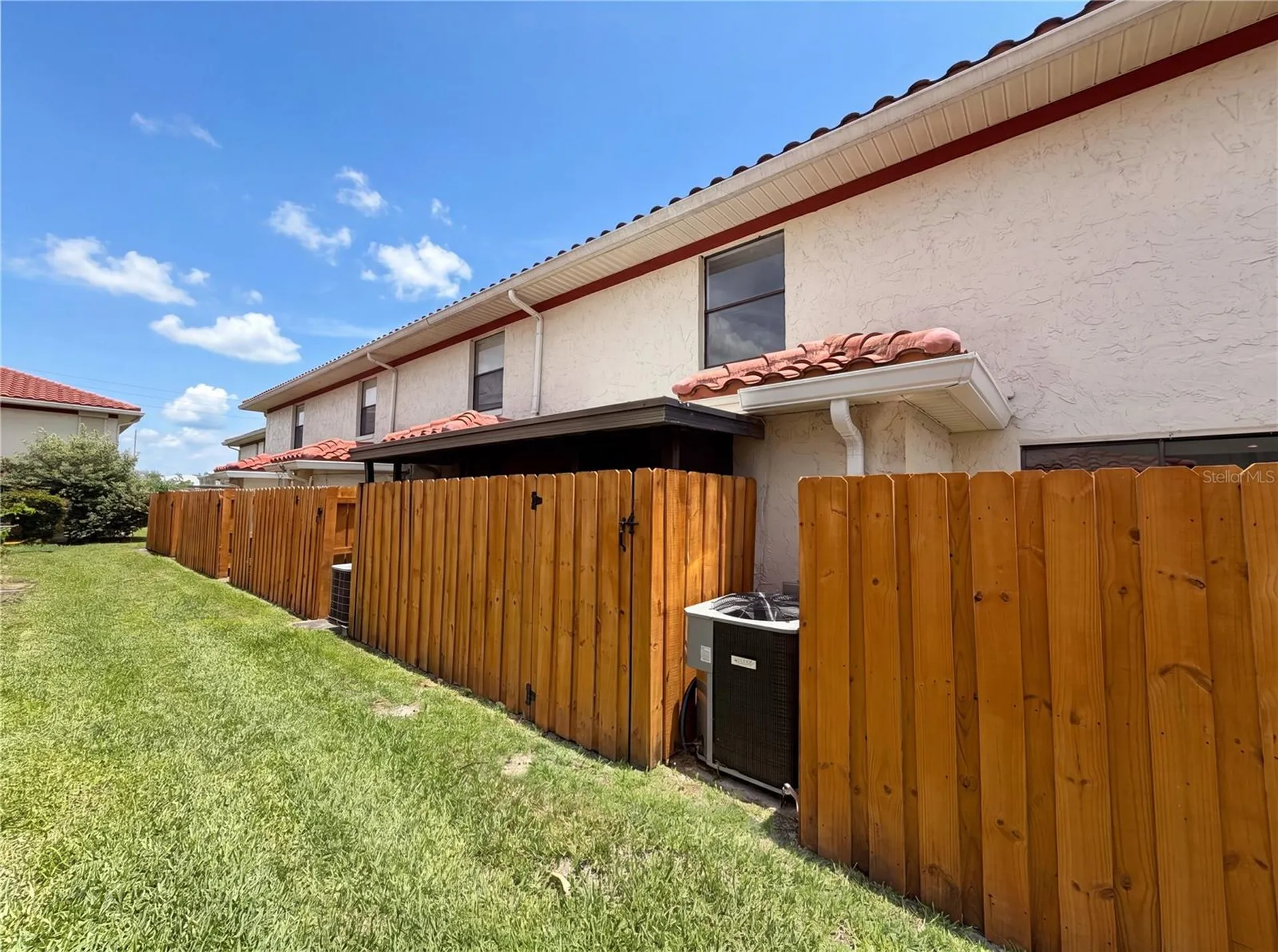 1602 Little Falls Circle Orlando FL 32807