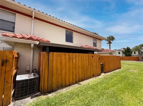 1602 Little Falls Circle Orlando FL 32807