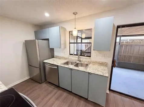 1602 Little Falls Circle Orlando FL 32807