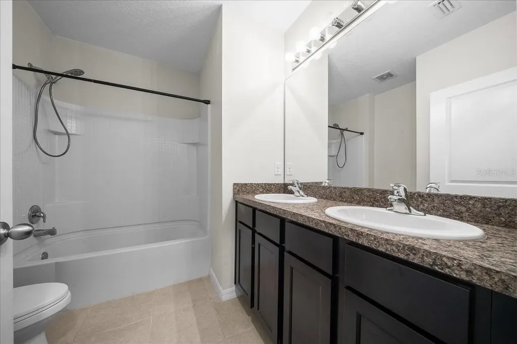 5025 NE 15th Place Ocala FL 34470