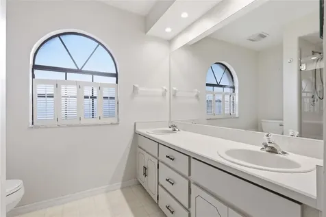 1055 Kensington Park Drive Altamonte Springs FL 32714